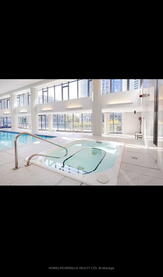 Additional image 13 of 215 Fort York Blvd Unit 502