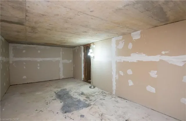 Additional image 29 of 185 Lavina Cres