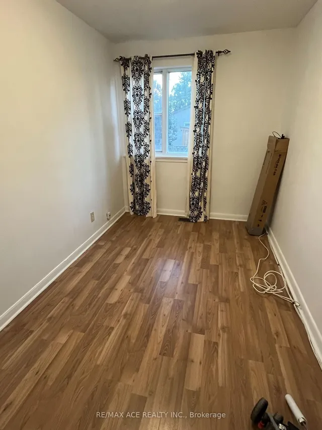 Additional image 11 of 17 Huddleston Crt