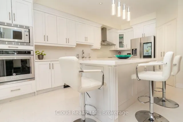 Additional image 16 of 792 Glenbrook Ave