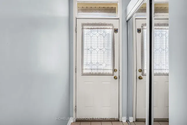 Additional image 5 of 83 Mondeo Dr Unit 119