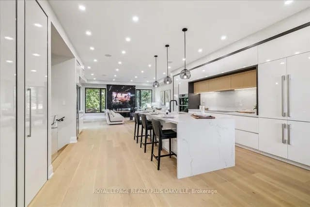 Additional image 6 of 3571 Swirlingleaves Cres