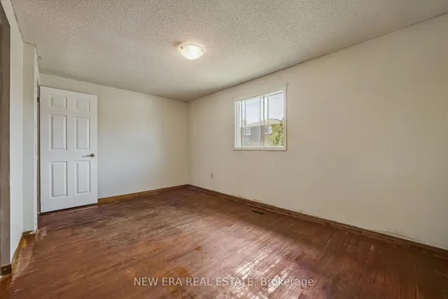 Additional image 28 of 3 Envoy Blvd