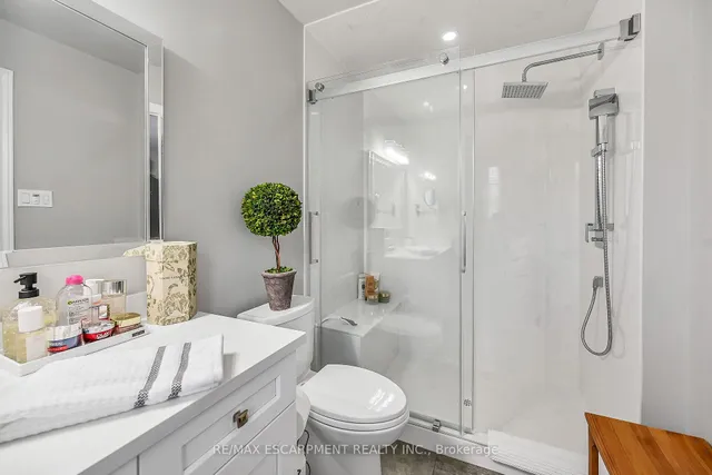 Additional image 31 of 99 Panabaker Dr Unit 8