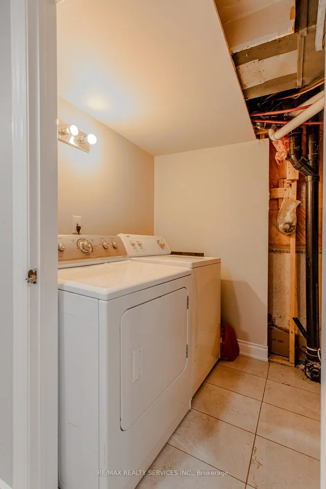 Additional image 46 of 32 Heddon Crt