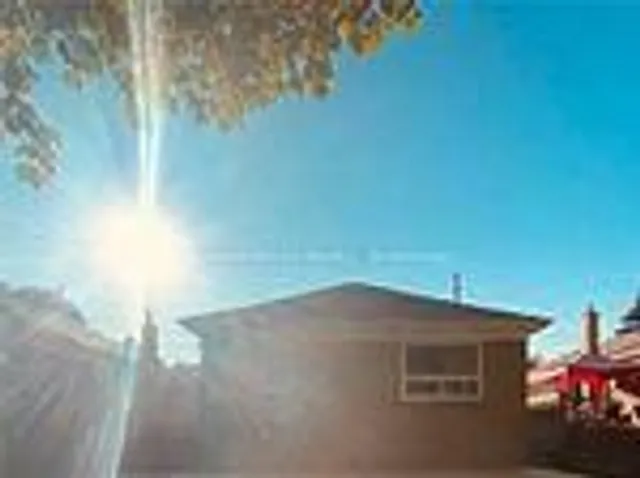 Additional image 19 of 1287 Warden Ave