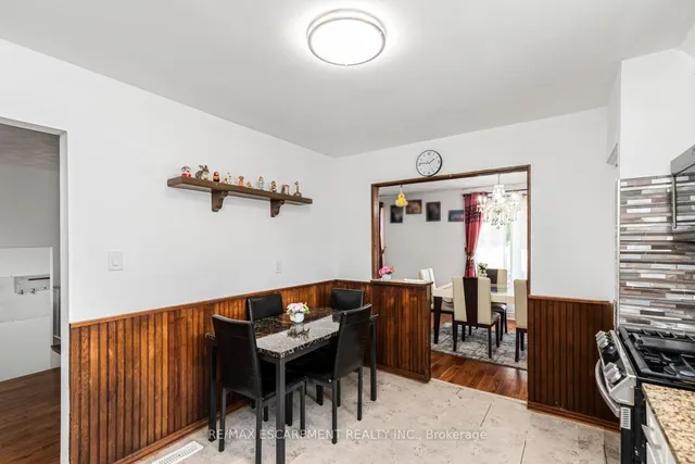 Additional image 12 of 102 Quaker Cres