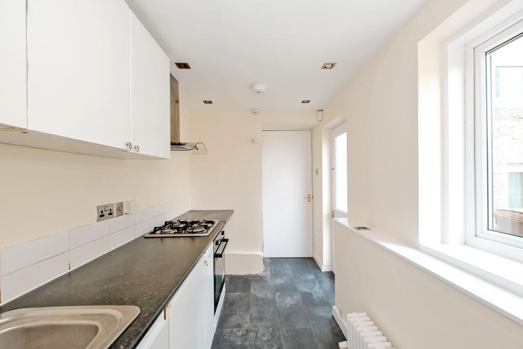 Additional image 10 of 102 Leslie Terrace, Kittybrewster, Aberdeen, AB25