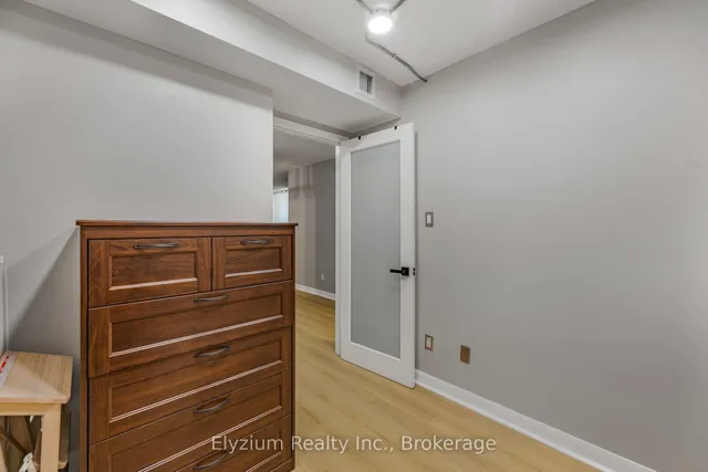 Additional image 17 of 323 Richmond St Unit 303