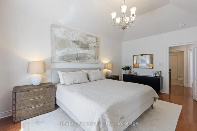 Additional image 17 of 2292 Eighth Line