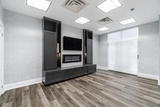 Additional image 31 of 2088 Lawrence Ave Unit 410