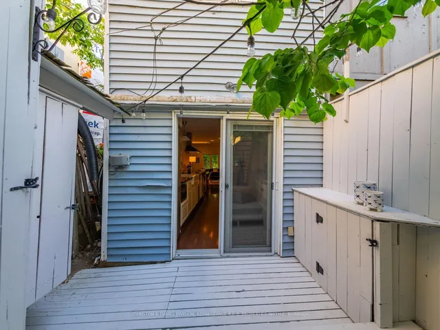 Additional image 40 of 77 Walnut Ave