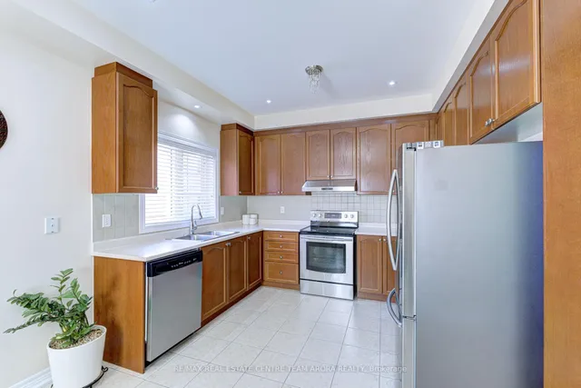 Additional image 16 of 26 Gatlin St