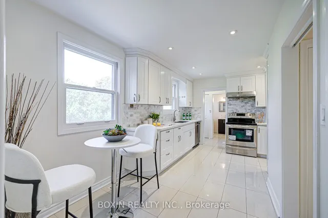 Additional image 7 of 93 McNicoll Ave