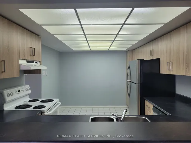 Additional image 3 of 330 Mill St Unit 1206