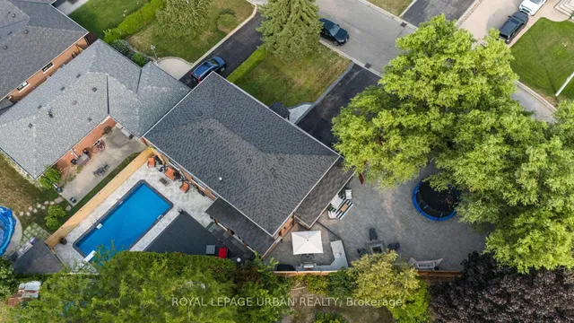 Additional image 44 of 4 Deerfield Cres