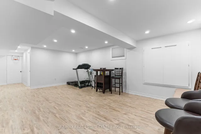 Additional image 40 of 19 Foliage Dr