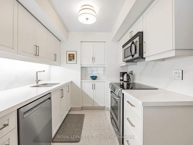 Additional image 15 of 80 Front St Unit 708