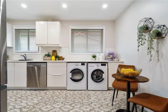 Additional image 19 of 444 QUEEN VICTORIA Dr