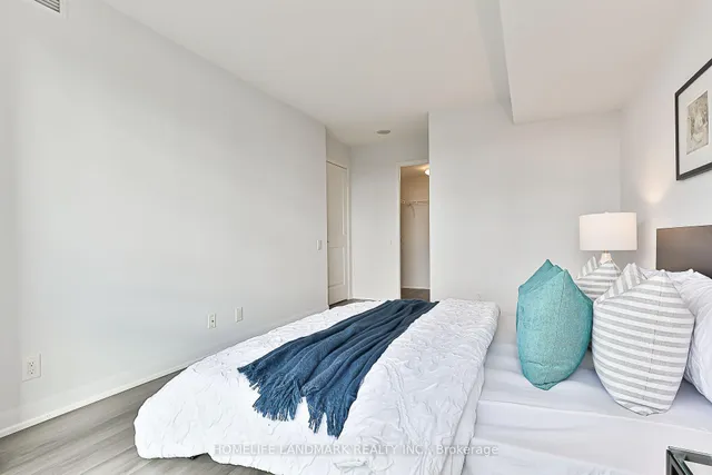 Additional image 18 of 17 Anndale Dr Unit 1615