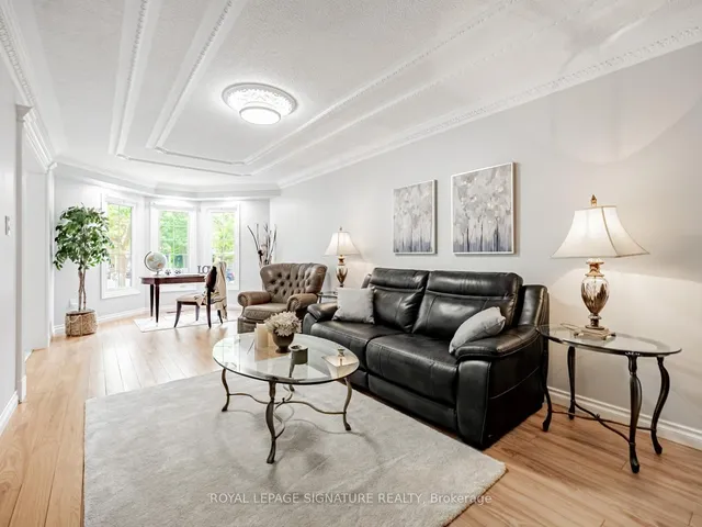 Additional image 7 of 5245 Champlain Tr