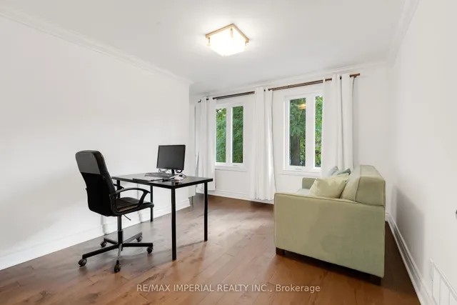 Additional image 39 of 263 Upper Highland Cres