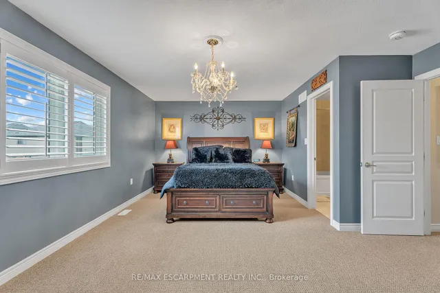 Additional image 16 of 72 DODMAN Cres