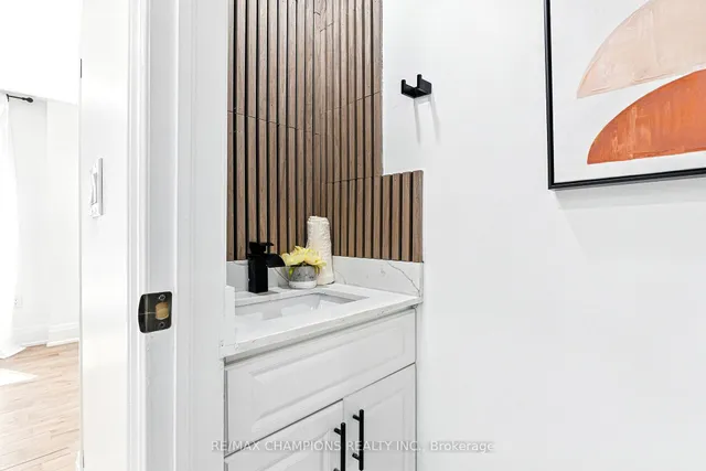 Additional image 15 of 35 Hercules Crt