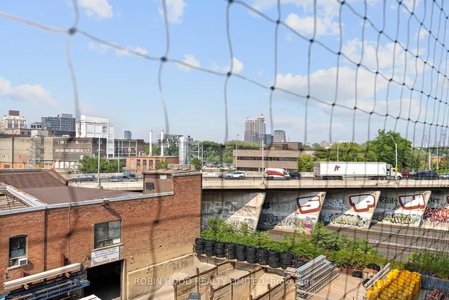 Additional image 41 of 383 Sorauren Ave Unit 511