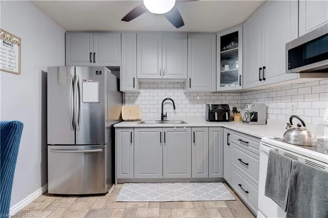 Additional image 6 of 1190 Upper Ottawa St Unit 43