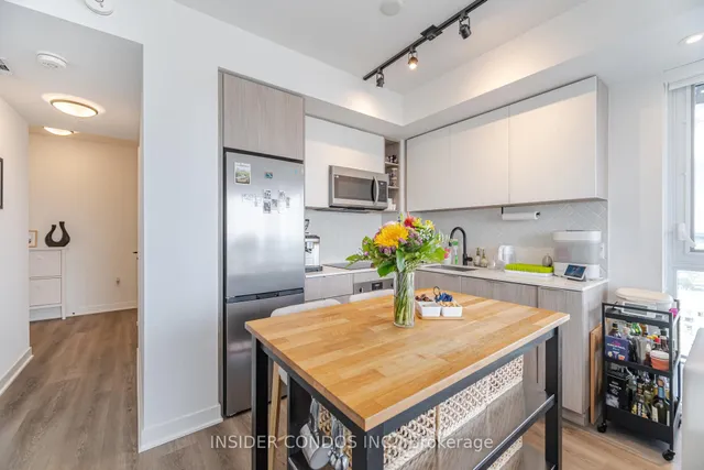 Additional image 7 of 36 Zorra St Unit 2304