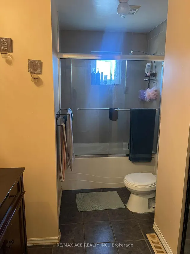 Additional image 14 of 33 Crow Tr