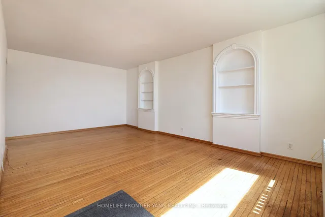 Additional image 5 of 2697 Lake Shore Blvd Unit 21