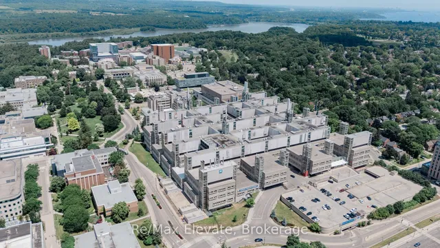 Additional image 27 of 83 Ward Ave