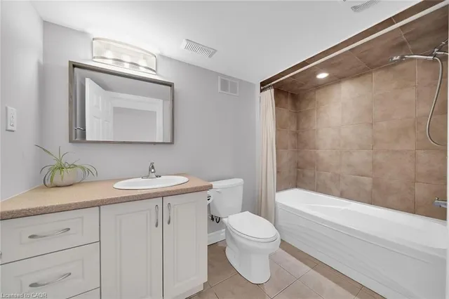 Additional image 29 of 441 Elmwood Ave