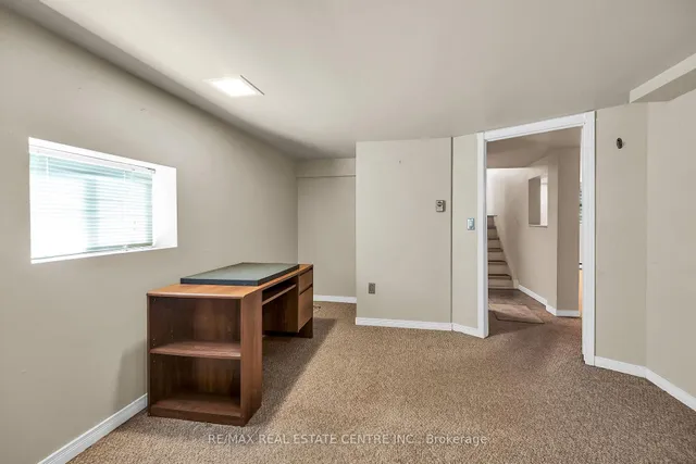 Additional image 27 of 894 Garth St