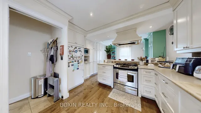 Additional image 14 of 17 Calvin Ave