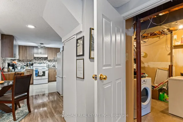 Additional image 45 of 100 Castlehill Rd