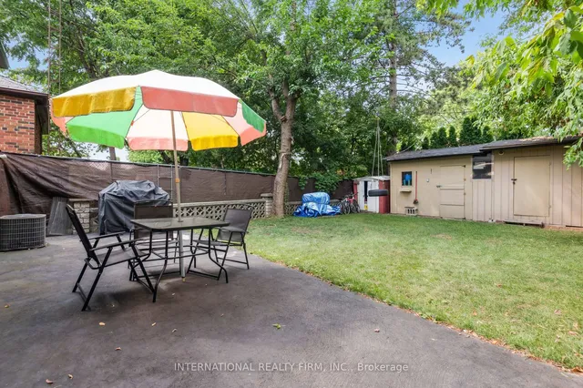 Additional image 14 of 1982 Lawrence Ave