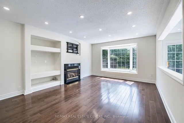 Additional image 7 of 9 Sparta Dr