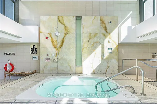 Additional image 29 of 209 Fort York Blvd Unit 961