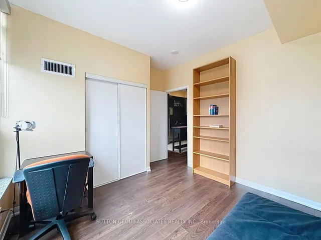 Additional image 18 of 500 Sherbourne St Unit 603