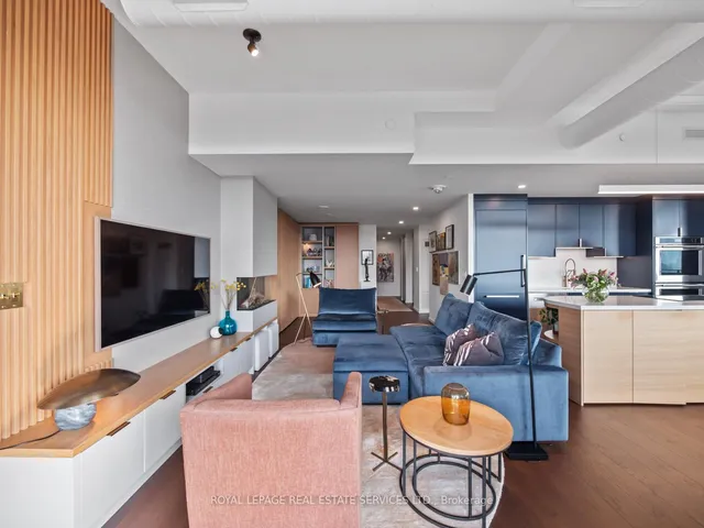 Additional image 11 of 21 Lawren Harris Sq Unit 904