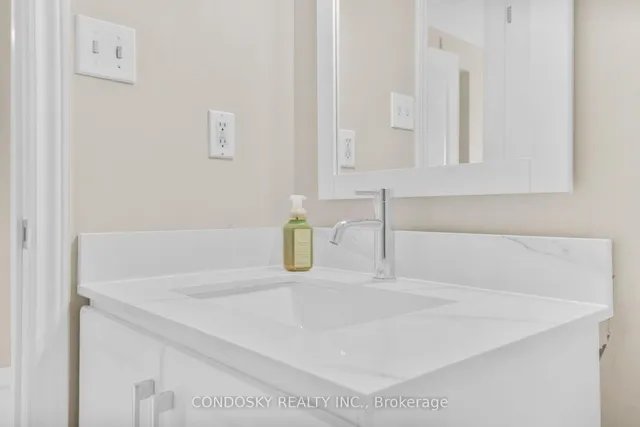 Additional image 31 of 42 Village Crt