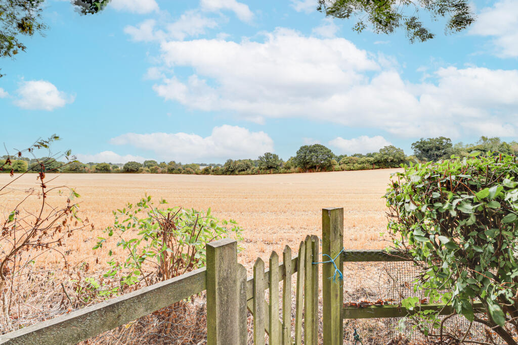 Additional image 4 of Chamberlaines, Harpenden, Hertfordshire, AL5