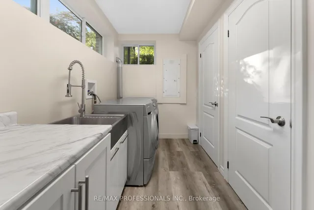 Additional image 46 of 1 Trillium Terr