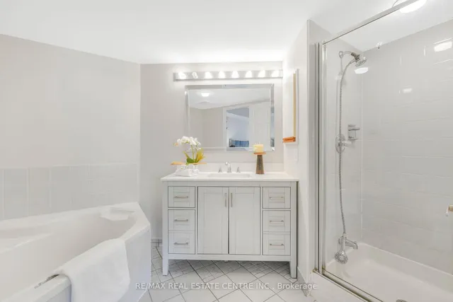 Additional image 22 of 3233 Eglinton Ave Unit 407