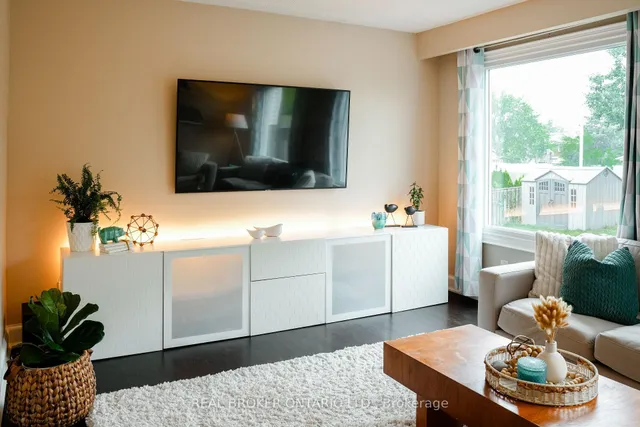 Additional image 14 of 393 Hansen RD North Rd