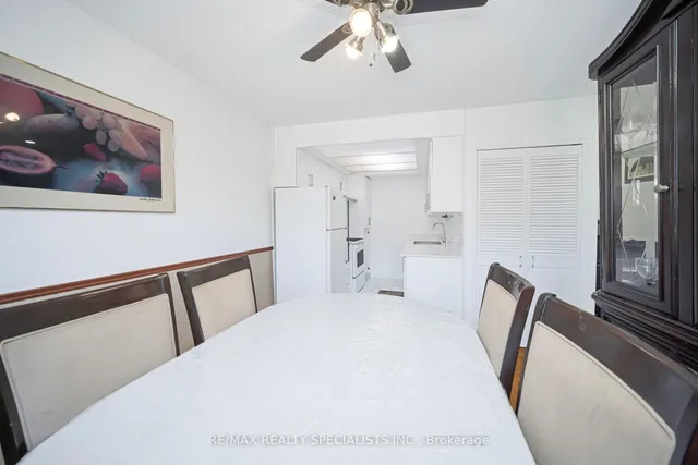 Additional image 19 of 28 Lincoln Crt