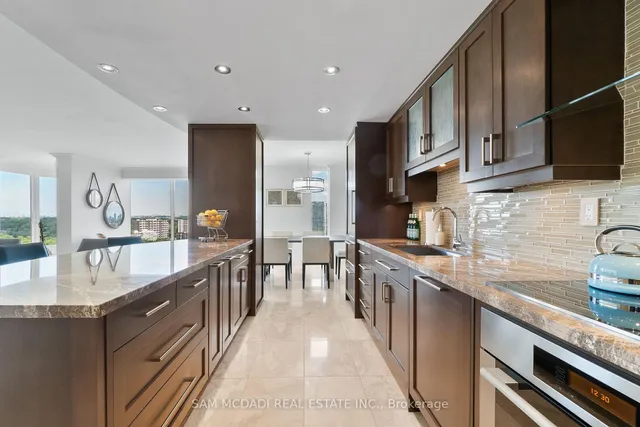 Additional image 12 of 2045 Lakeshore Blvd Unit 2212